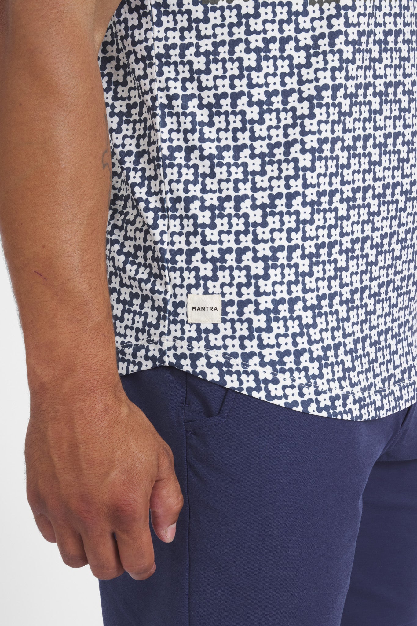 Catalyst Polo | Mantra Collar | Bloom
