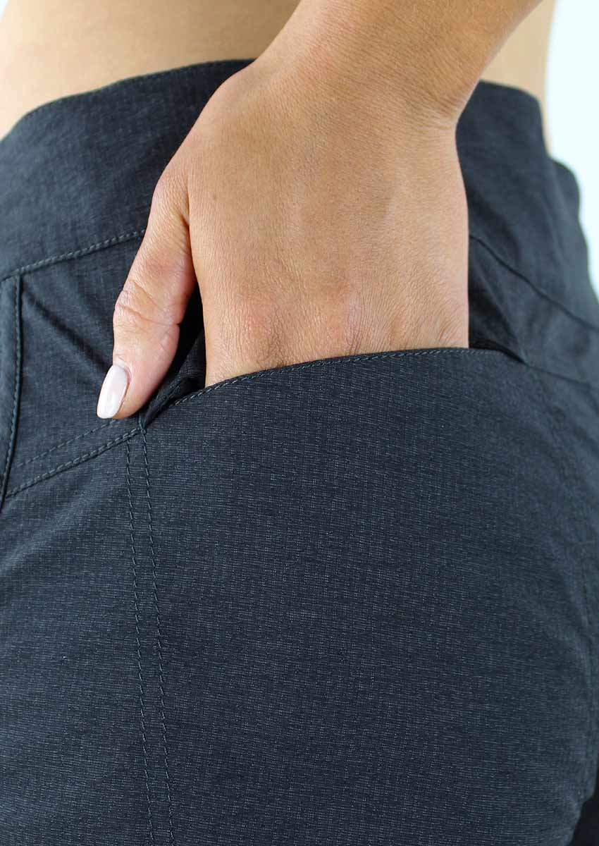 Women's Savvy Shorts 9"