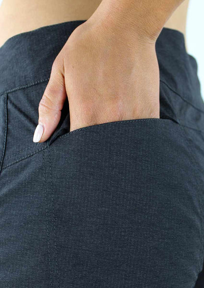 Women's Savvy Shorts 9"